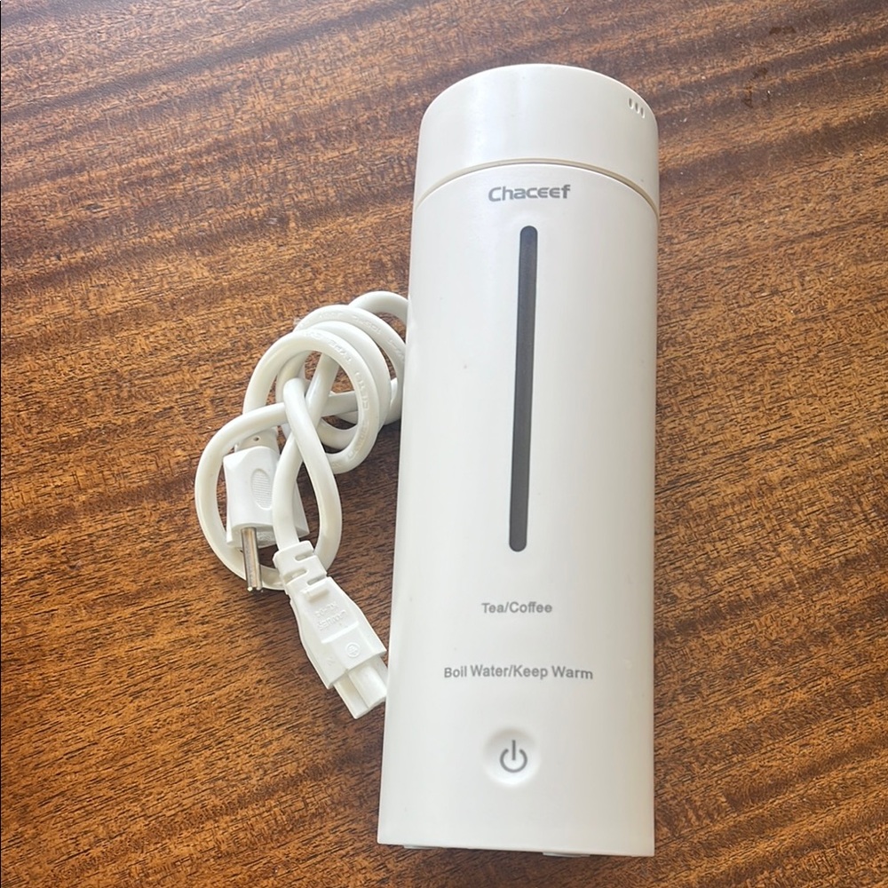 Chaceef White hot water kettle for travel
